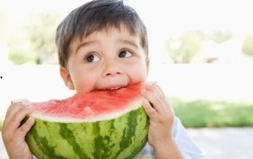 别人成亲我吃瓜,我吃瓜围观婚礼盛况