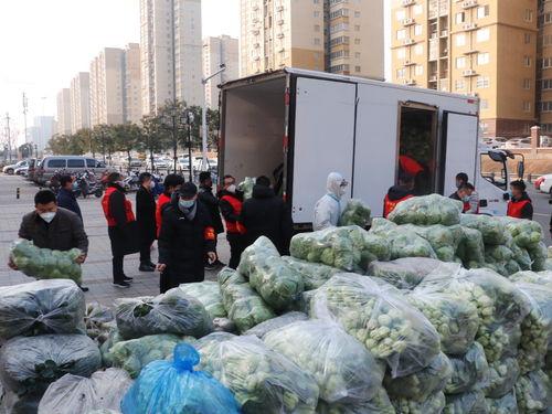 郑州疫情小区吃瓜,邻里守望，共克时艰的“吃瓜”日常